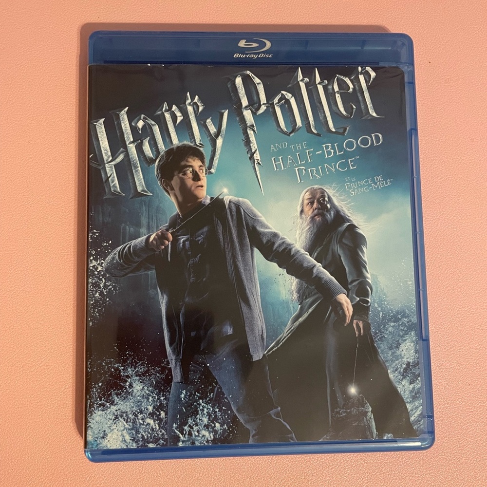 Harry Potter and the Half-Blood Prince (Movie #6)- Blu-Ray disk- Special Edition